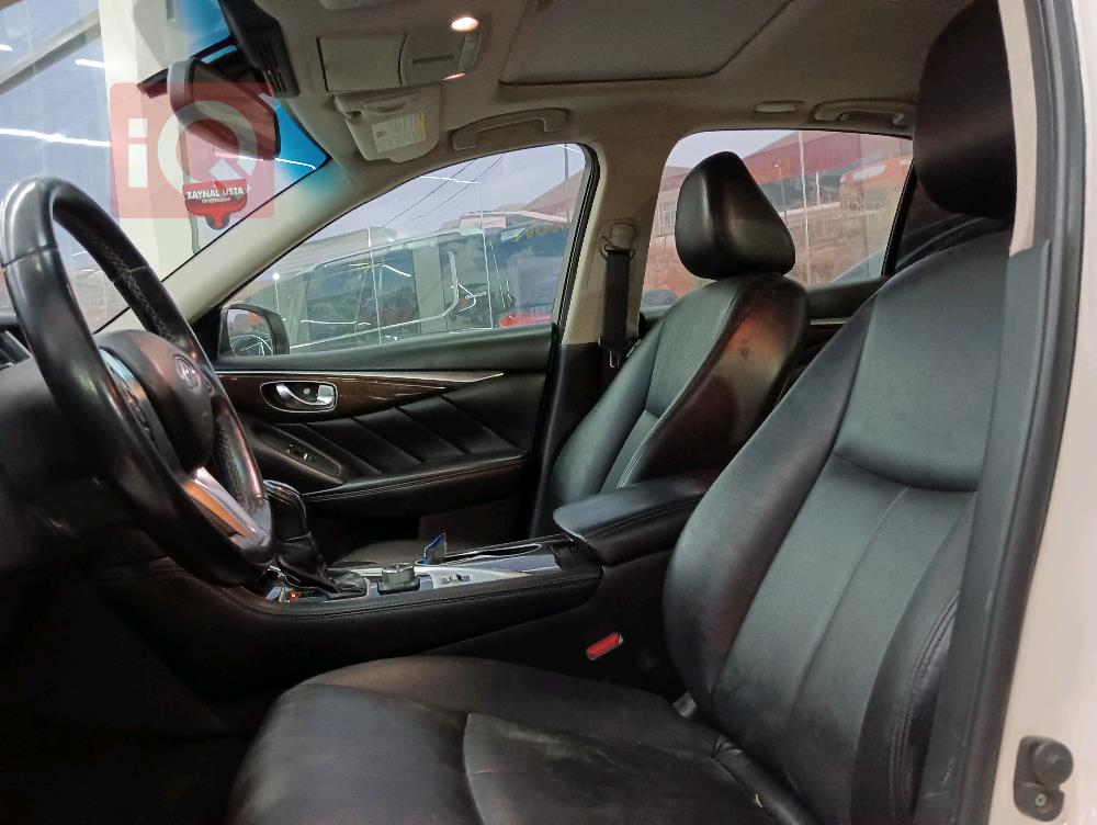 ئينفنتي Q50
